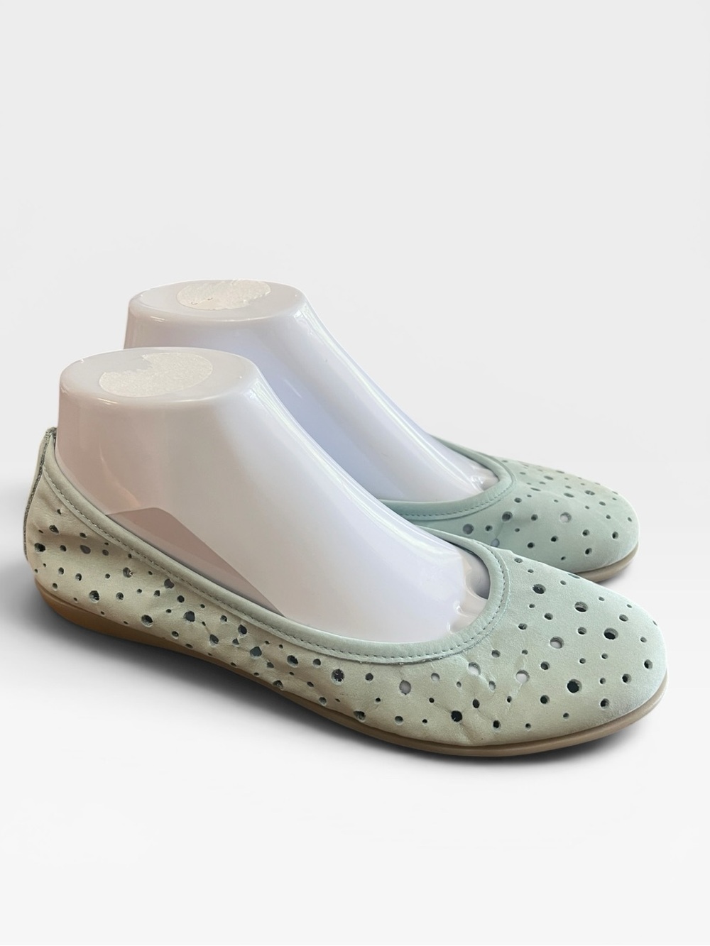 The Flexx Perforated Leather Ballet Flats Mint Green EU 39 US 8
